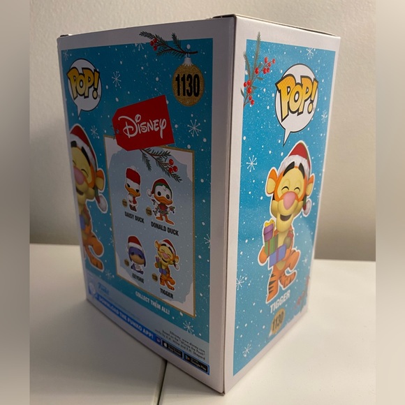 Funko Pop! Disney: Holiday 2021 - Tigger - Picture 3 of 3